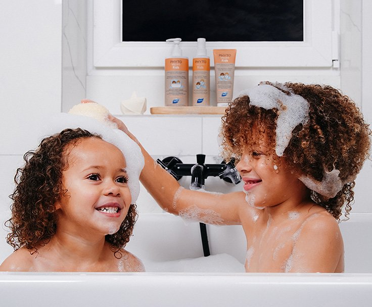 PHYTO PARIS PHYTOSPECIFIC KIDS Грижа за детска коса, къдрава и цъфтяща коса. PHYTO PARIS PHYTOSPECIFIC KIDS Грижа за детска коса, къдрава и цъфтяща коса.